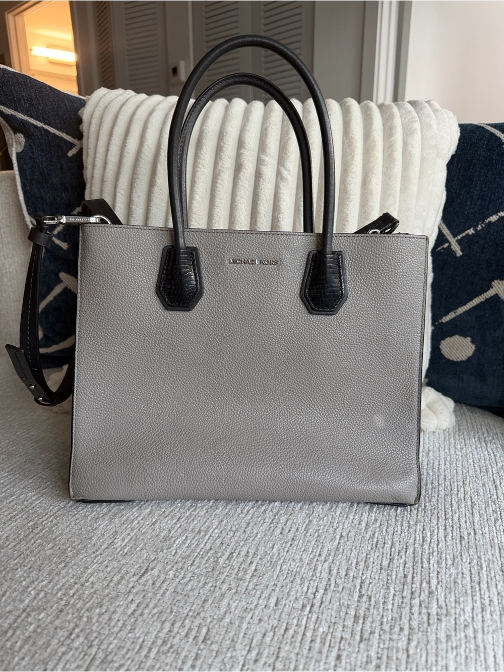 Michael Kors Grey and Black Mercer Pebbled Leather Convertible Tote